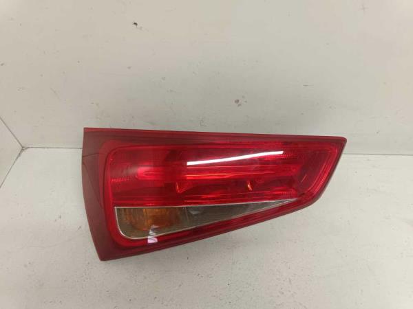 FEU ARRIERE GAUCHE AUDI A1 - Vue 1